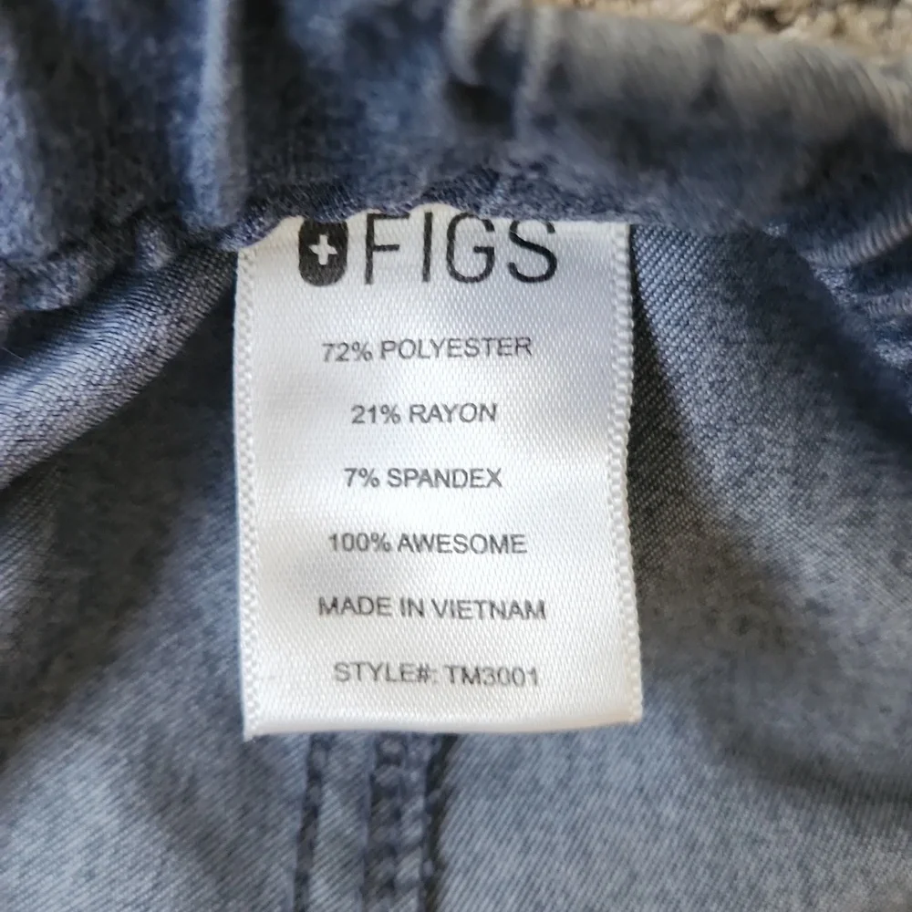 FIGS Cairo Cargo Scrub Pants in Heather Denim Men's Size Small - Picture 7 of 11